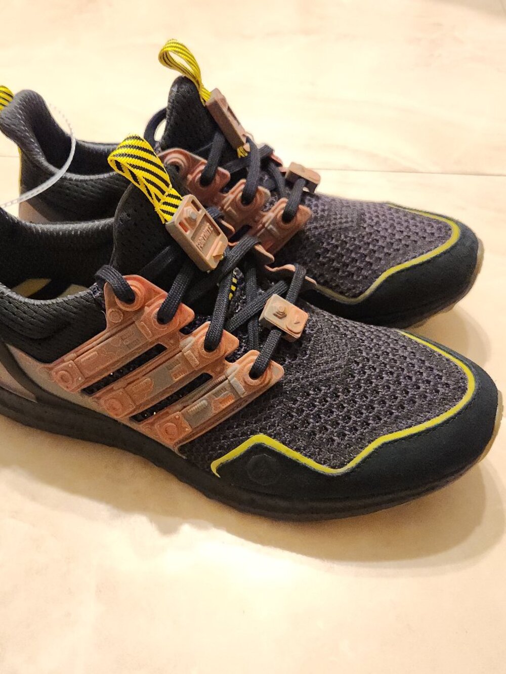 Adidas Fortnite x Adidas UltraBoost 1.0 Battle Bus - Black JQ0718 Men Size 9 US